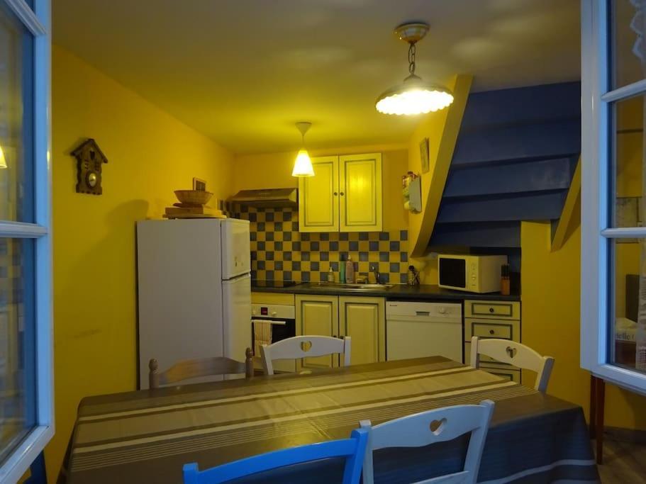 Maison Individuelle Au Centre Du Village 6/8 Pers. Cauterets Buitenkant foto